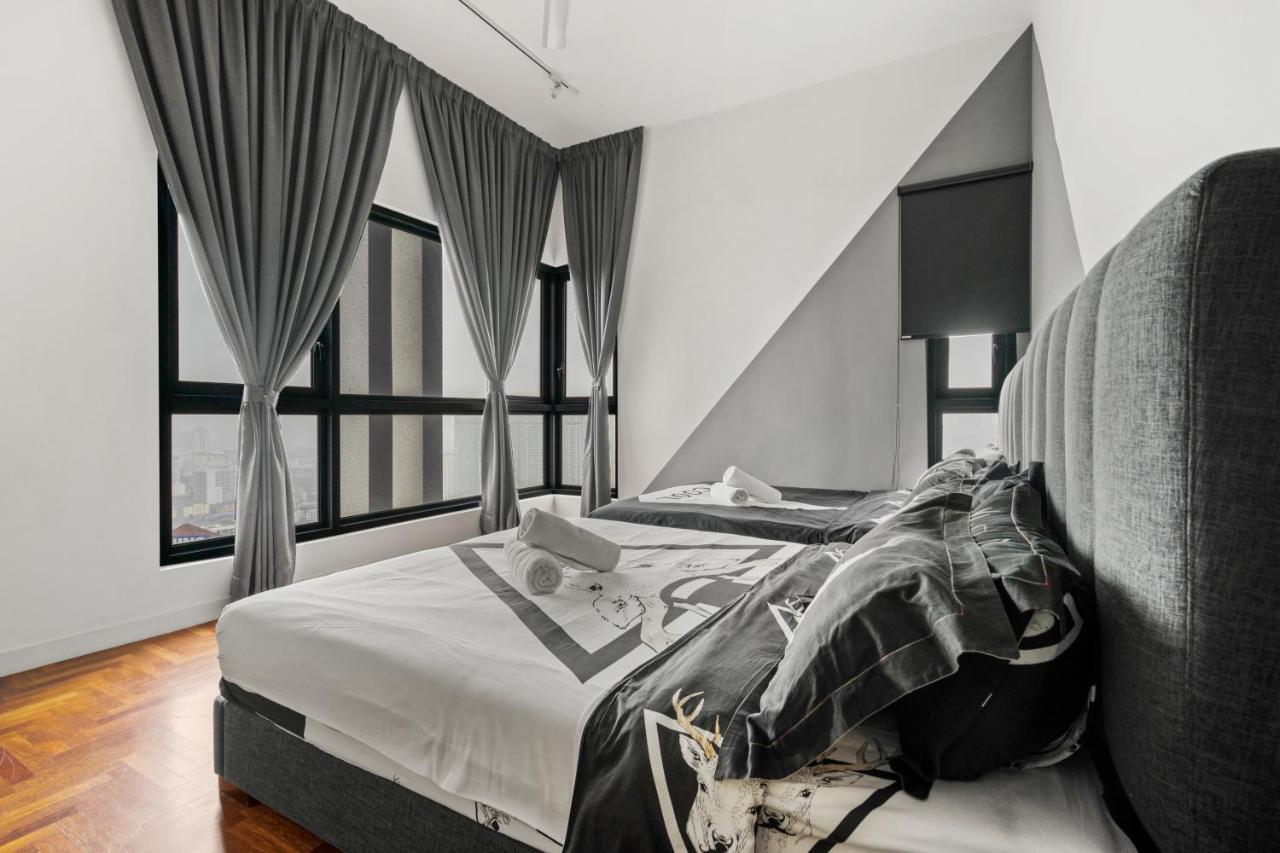 Apartment The Mews Klcc By Plush
